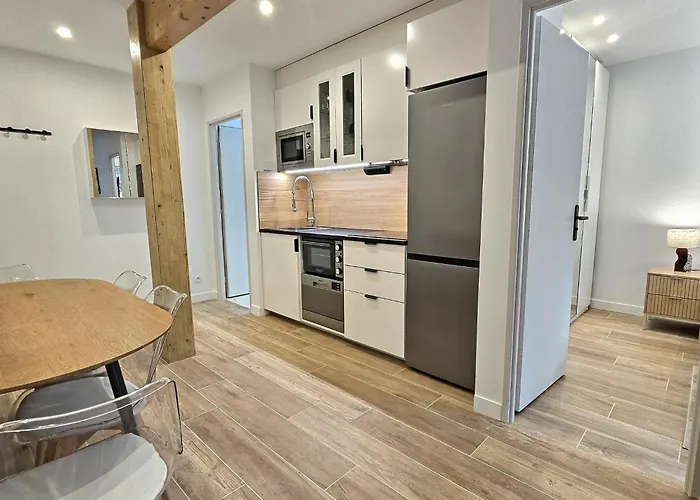 Vue Rivière, élégant T2, Neuf, Terrasse, Rdc *