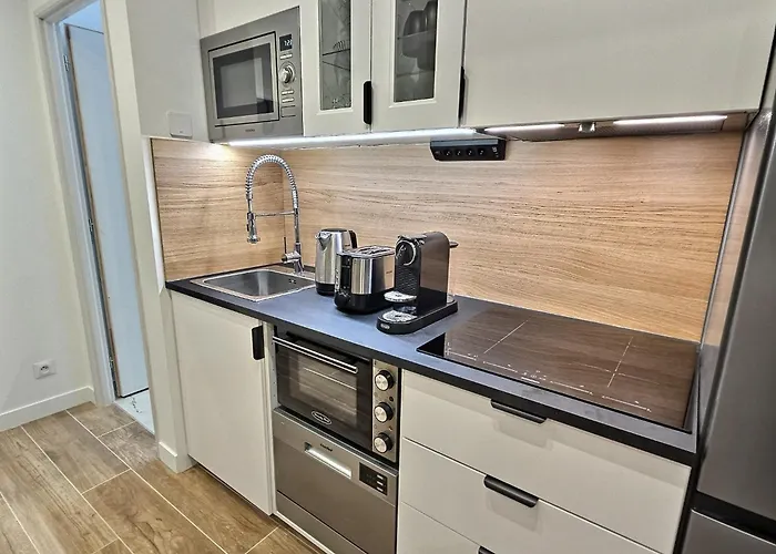 Vue Rivière, élégant T2, Neuf, Terrasse, Rdc