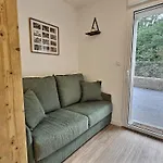 Vue Riviere, Elegant T2, Neuf, Terrasse, Rdc Apartman Gerde